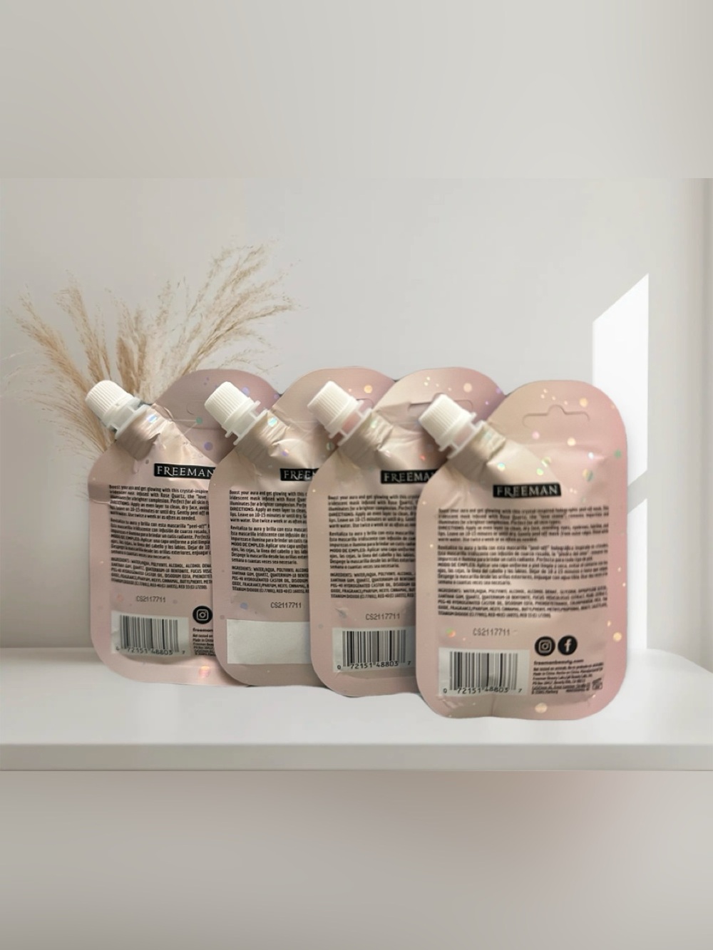 Freeman Cosmic Holographic Peel-Off Mask - Pink set of 4 - Picture 3 of 5